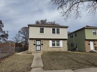 7208 W Hampton Ave, Milwaukee, WI 53218