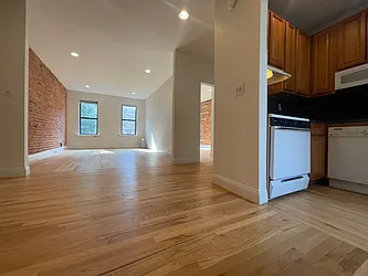 Rented by PMG Real Estate 