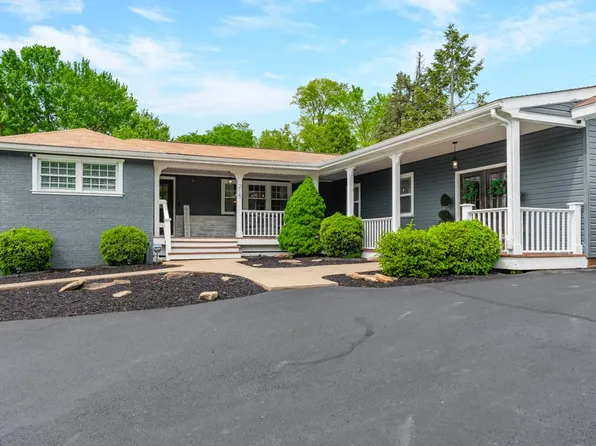 215 E Portersville Rd, Portersville, PA 16051