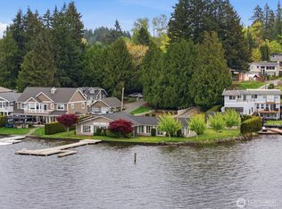 1302 E Lakeshore Dr, Lake Stevens, WA 98258