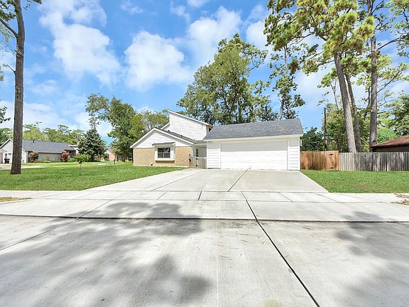 2nd image of 4701 Spring Ln