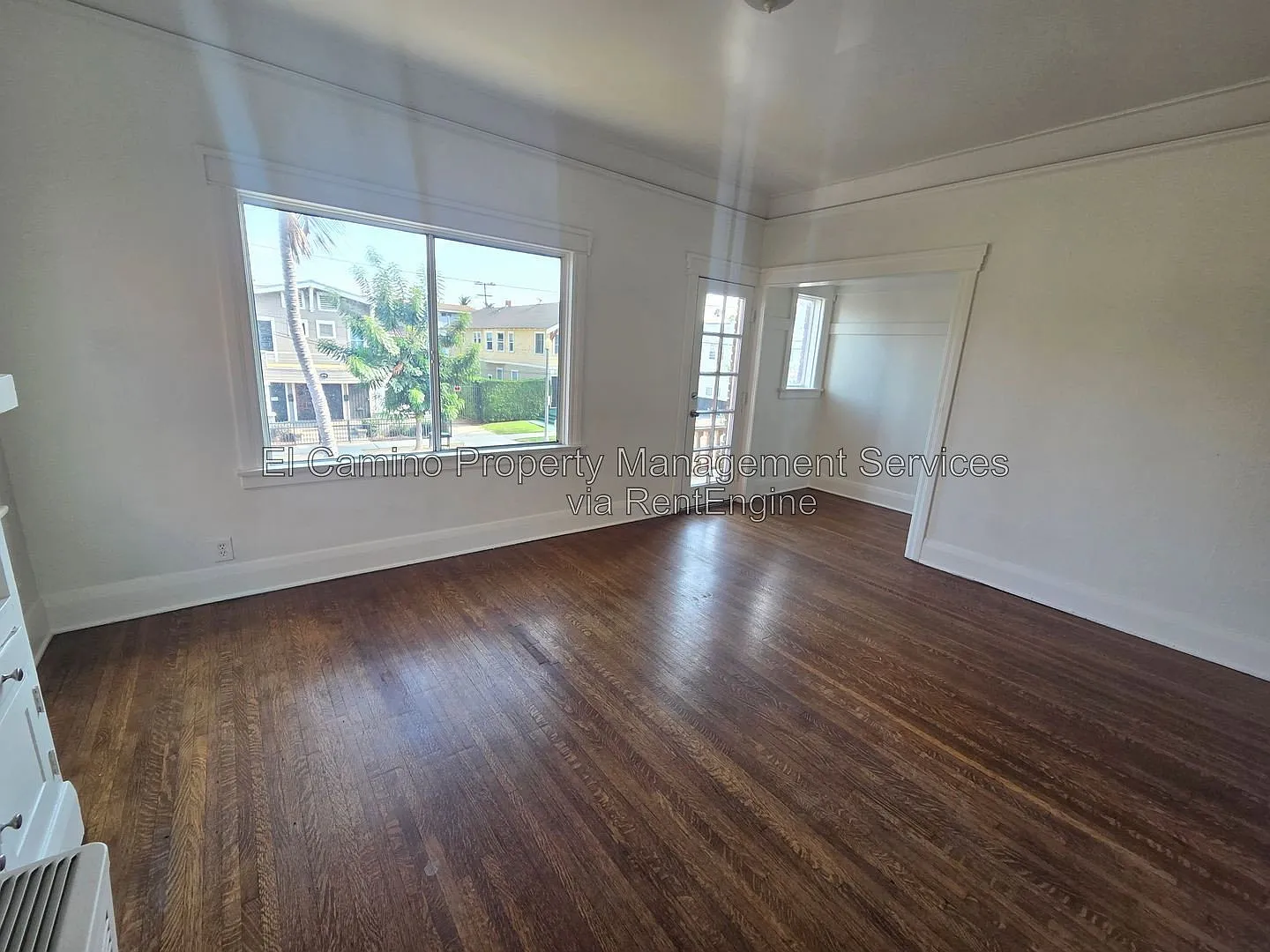 2 bed, 1.0 bath, $2,000 — Photo 2
