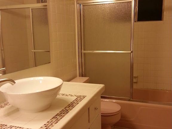 ANOTHER VIEW OF GUEST BATHRO