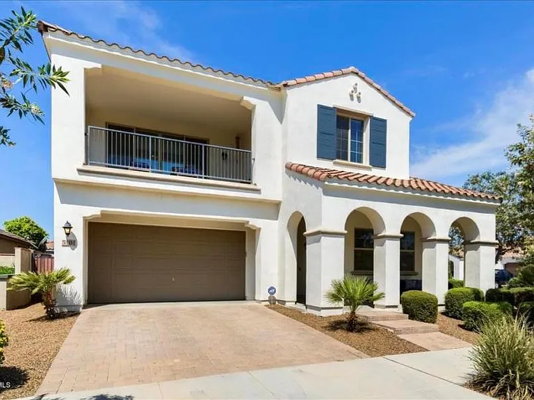 5104 S Salk Ln — Photo 2