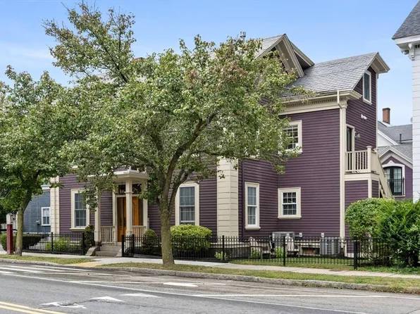 138 North St #B, Salem, MA 01970