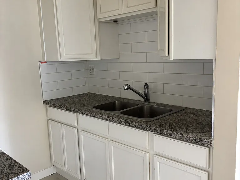 9427 S Broadway #5 — Photo 9