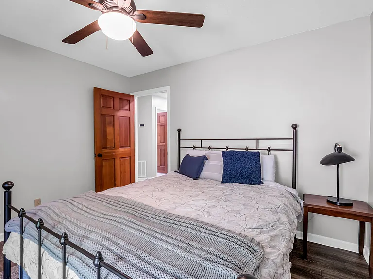 140 Ridgeview Dr — Photo 32