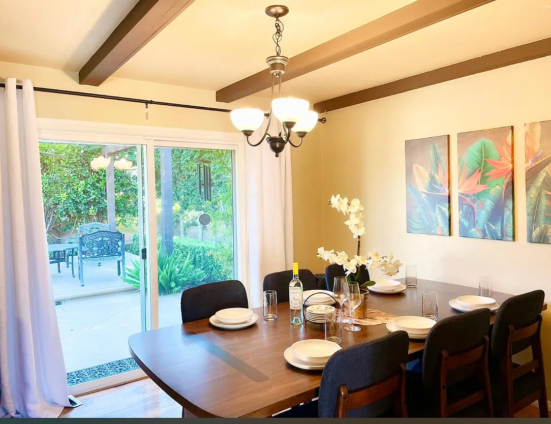 4 bed, 1534 sqft, $5,200 — Photo 2