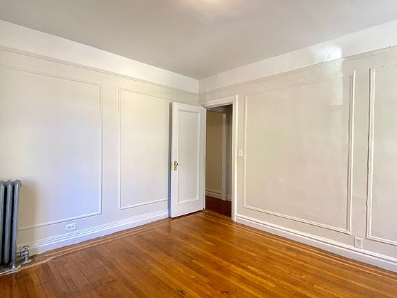5th image of 108 Park Ter E APT 3B