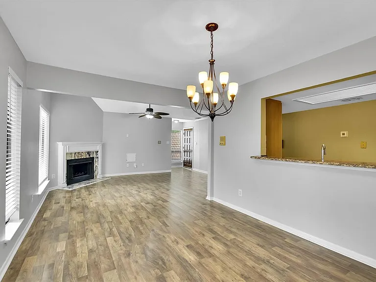 2918 Ranch Road 620 N #C118 — Photo 4