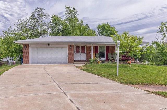 1st image of 4902 Moccasin Terrace Ct