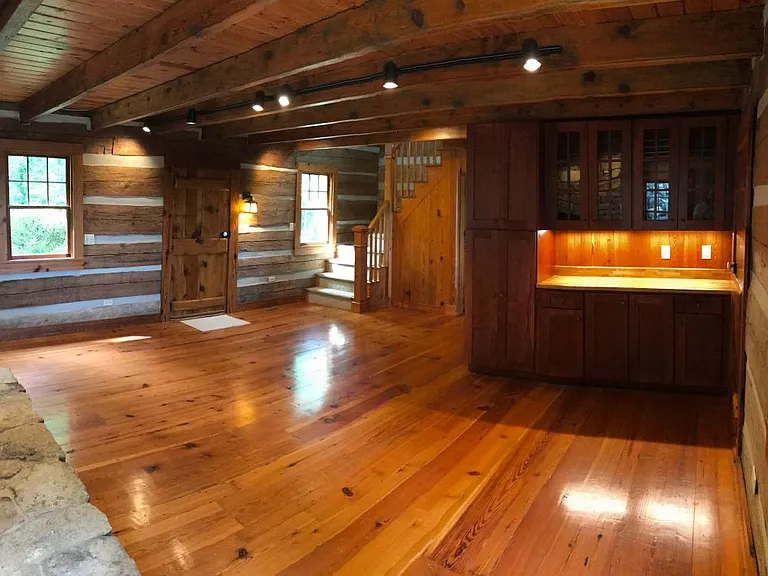 Master sitting room