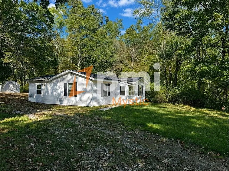 2 bed, 1.0 bath, 768 sqft, $2,166 — Photo 2