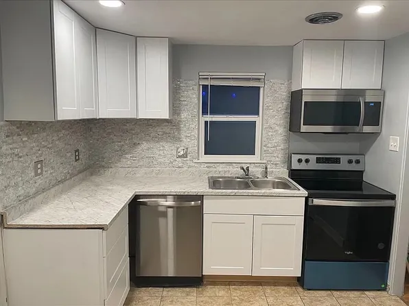 5540 Dudley Ct, Arvada, CO 80002
