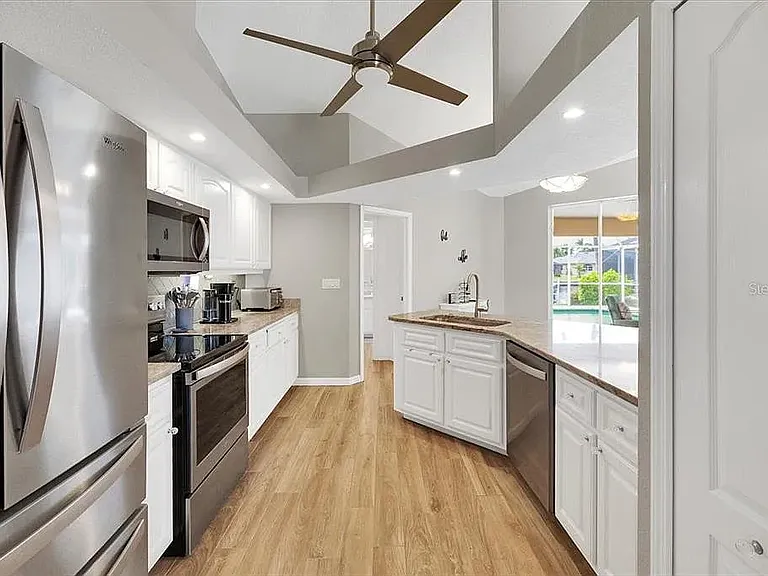 527 Saint Girons Ct — Photo 18