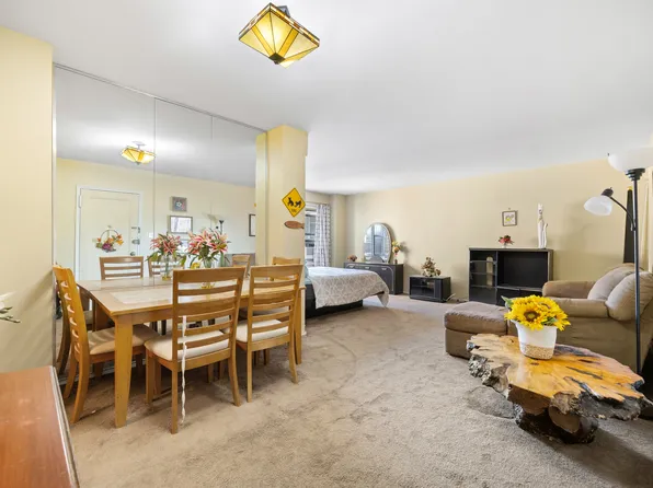 110-45 Queens Boulevard image 5 of 22