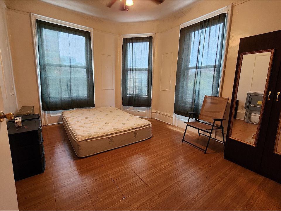 1st image of 2620 Fredrick Douglass Blvd #36