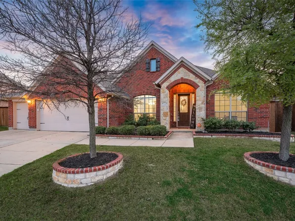 429 Aylesbury Dr, Roanoke, TX 76262