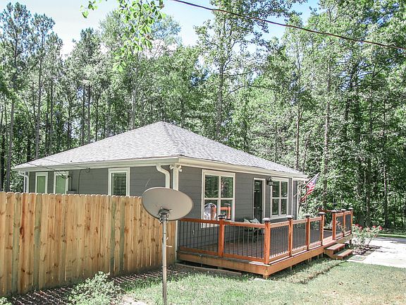 2nd image of 1163 Swing Cir