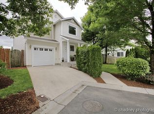 20386 NE Mackenzie Ln, Fairview, OR 97024