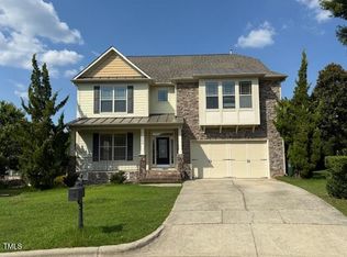 804 Greystone Crest Way, Cary, NC 27519