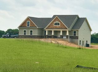 231 River Rd, Shepherdstown, WV 25443