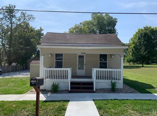 112 E Row St, Jamestown, MO 65046