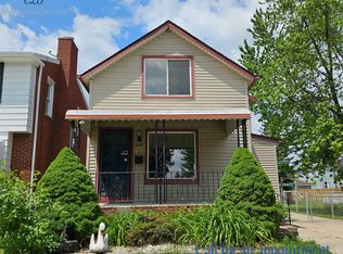 7247 Middlesex St, Dearborn, MI 48126