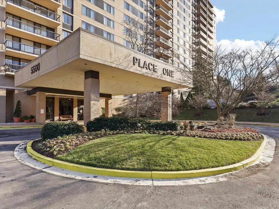 5500 Holmes Run Pkwy #1004
