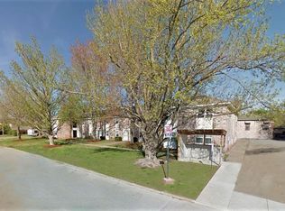 1900 N Garland Ave, Fayetteville, AR 72703
