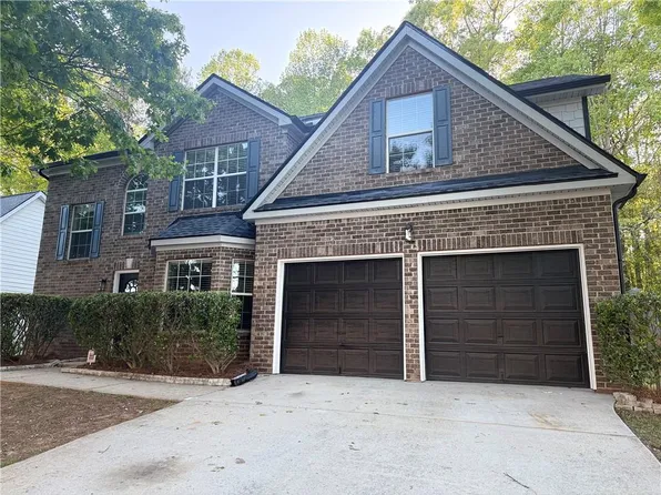 5789 Star Flower Dr, Ellenwood, GA 30294