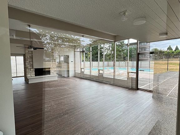 Community Clubhouse. Perfect for social gatherings. >