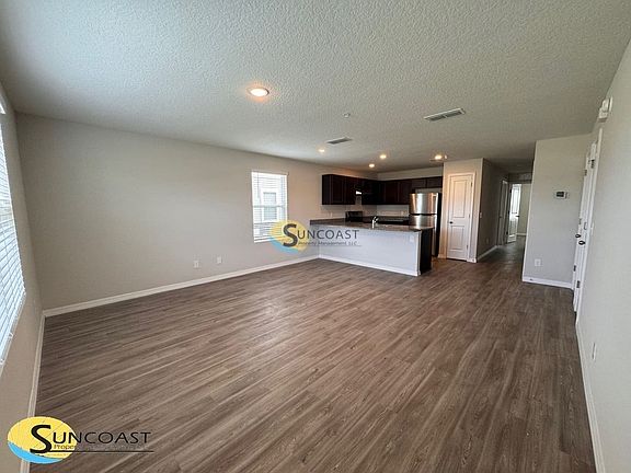 2nd image of 617 Century 21 Dr #3
