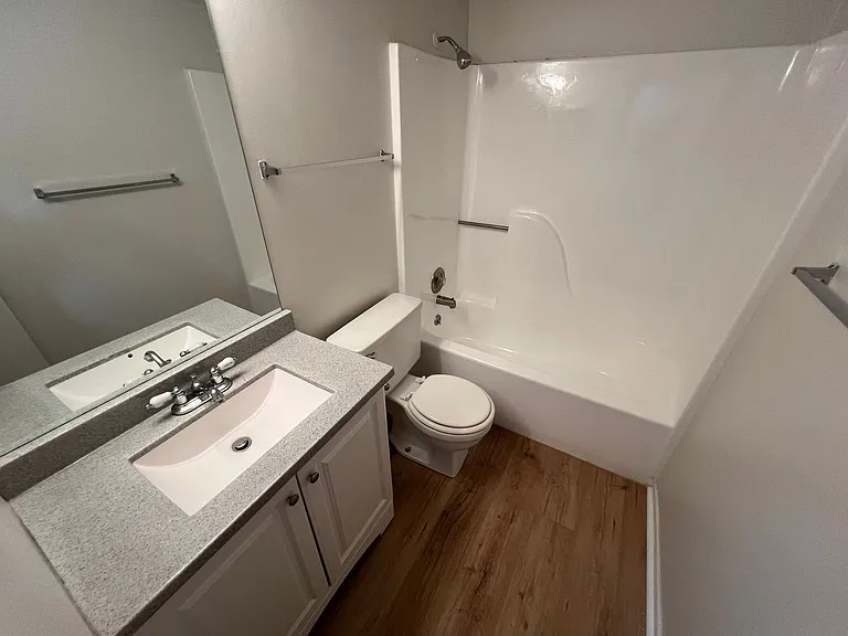 3738 Frances Street — Photo 7