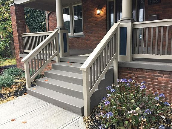 4th image of 548 E North Broadway