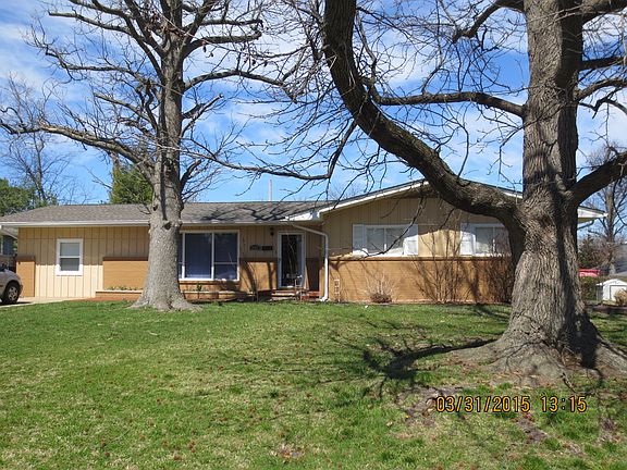 2nd image of 1808 Suzanne Dr