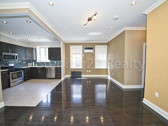 4th image of 47-26 46th St #3A