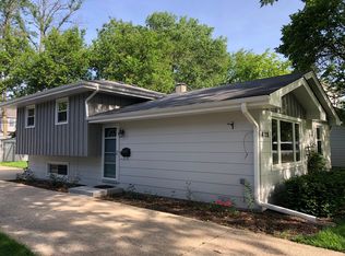 4128 Elm St, Downers Grove, IL 60515