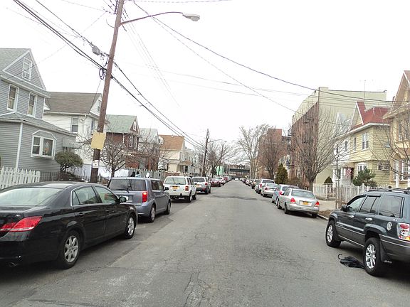 2nd image of 8775 108th St