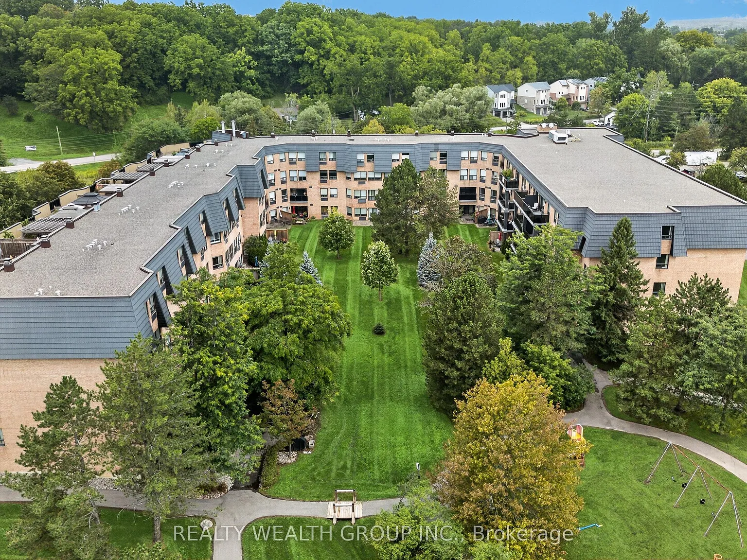 2 bed, $2,800 — Photo 2
