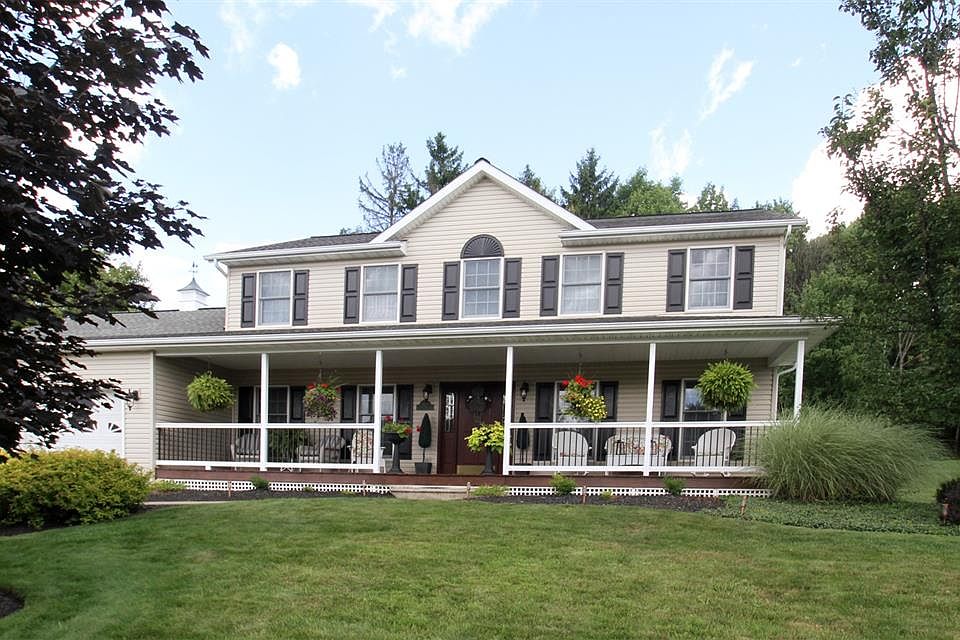 1st image of 429 Country Knoll Dr