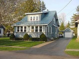 30 Allen St, Arcade, NY 14009