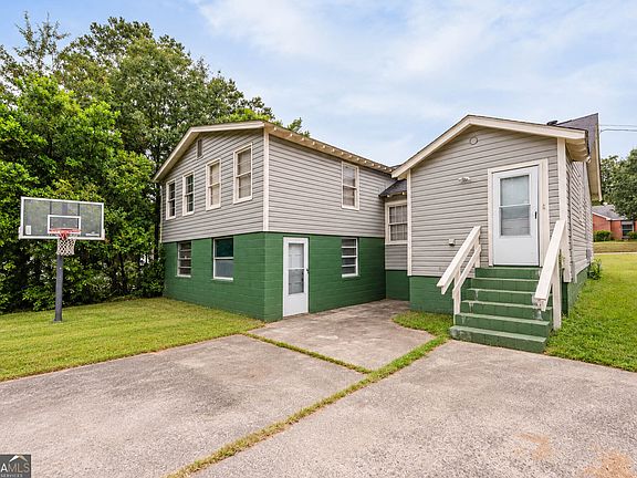 3rd image of 1288 Hillridge Dr
