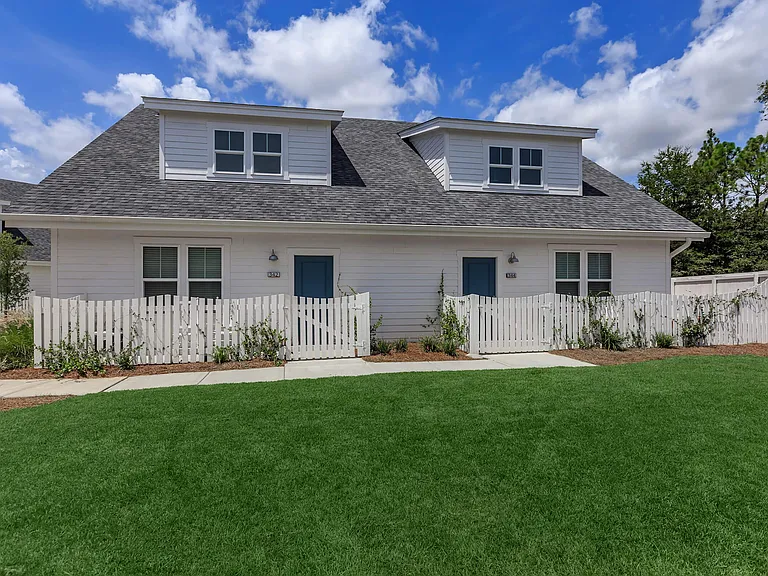 The Townhomes at Beau Rivage — Photo 11