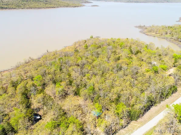 14 Buds Point Rd, McAlester, OK 74501
