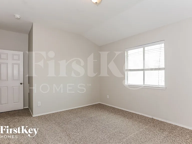 7439 Gallo — Photo 12