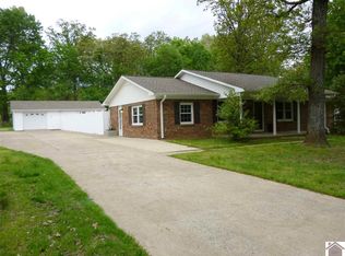 1521 N Gum Springs Rd, Paducah, KY 42001