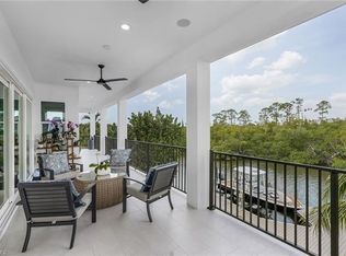 1100 Holiday Ln, Naples, FL 34104