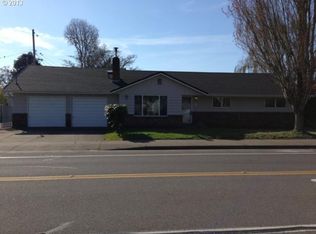 2492 19th St, Springfield, OR 97477