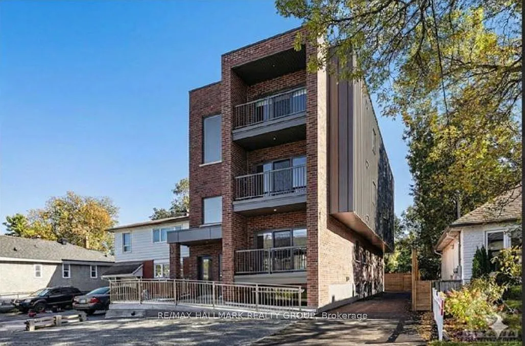 2 bed, $1,998 — Photo 1